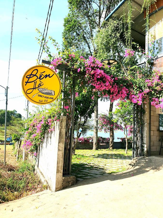Ben Ho Homestay Xa Gia Tan ภายนอก รูปภาพ