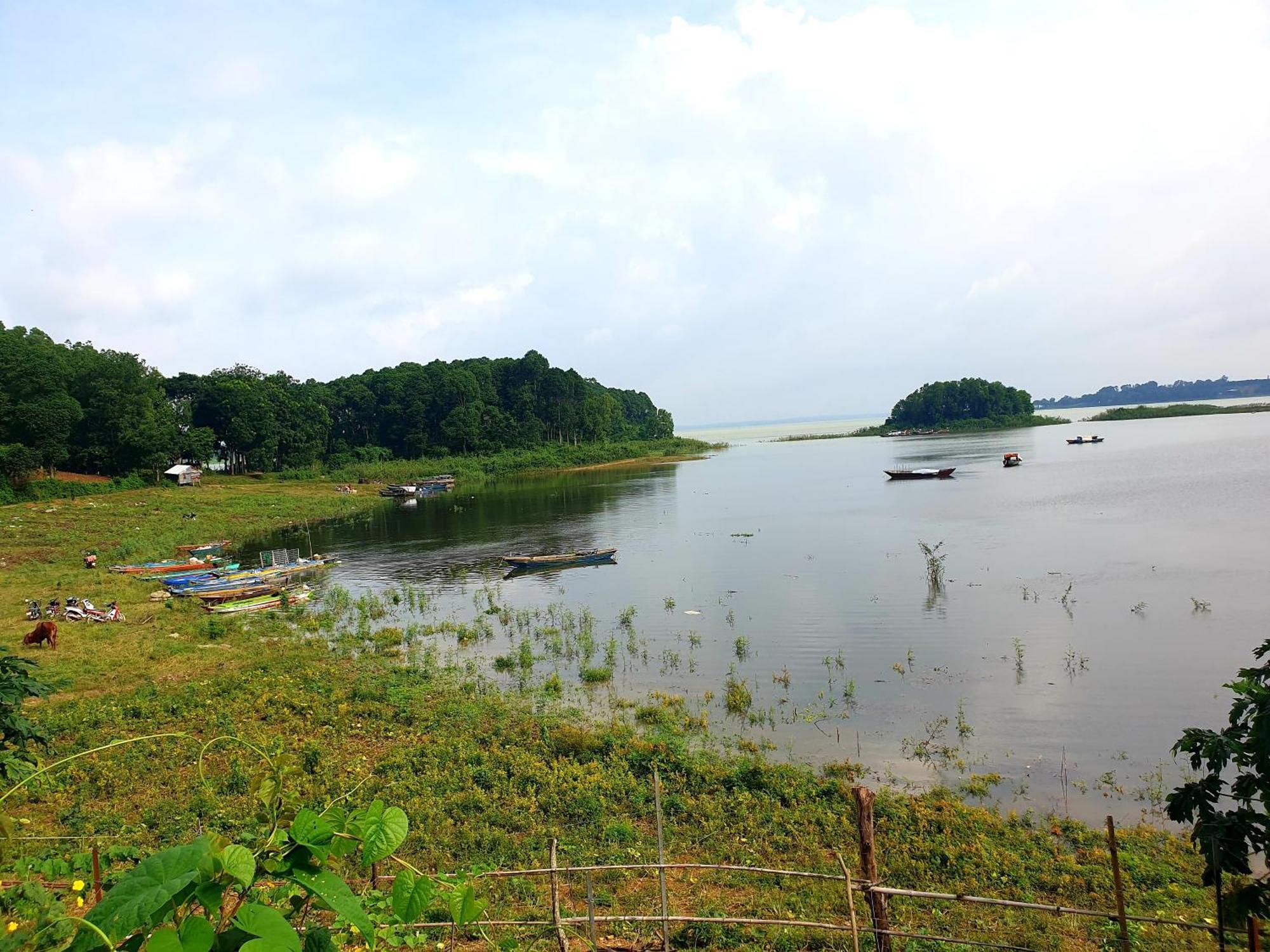Ben Ho Homestay Xa Gia Tan ภายนอก รูปภาพ